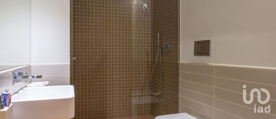 House 8 rooms of 300 m² in La Cassa (10040)