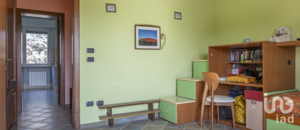 Apartment 8 rooms of 164 m² in Osimo (60027)