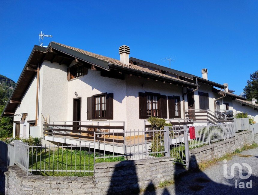 Traditional house 3 rooms of 90 m² in Premeno (28818)