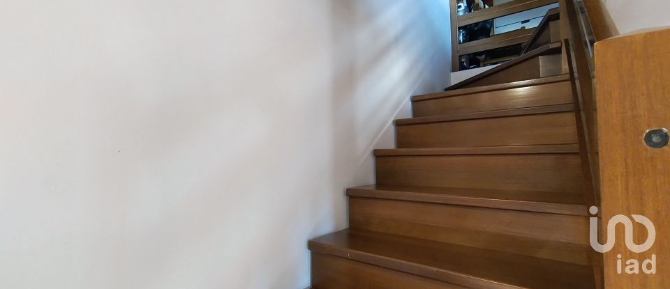 Traditional house 3 rooms of 90 m² in Premeno (28818)