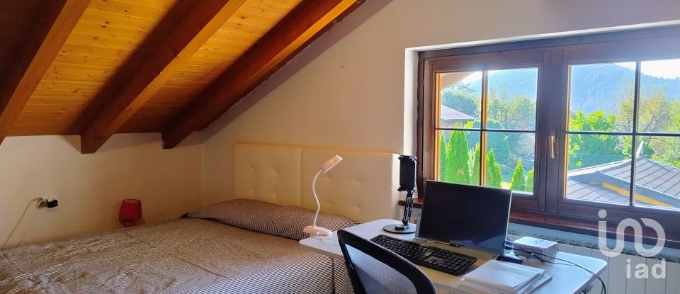 Traditional house 3 rooms of 90 m² in Premeno (28818)