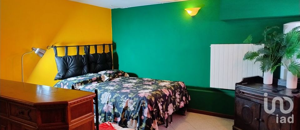 Traditional house 3 rooms of 90 m² in Premeno (28818)