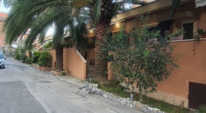 Villa a schiera 8 locali di 183 m² in Chiavari (16043)