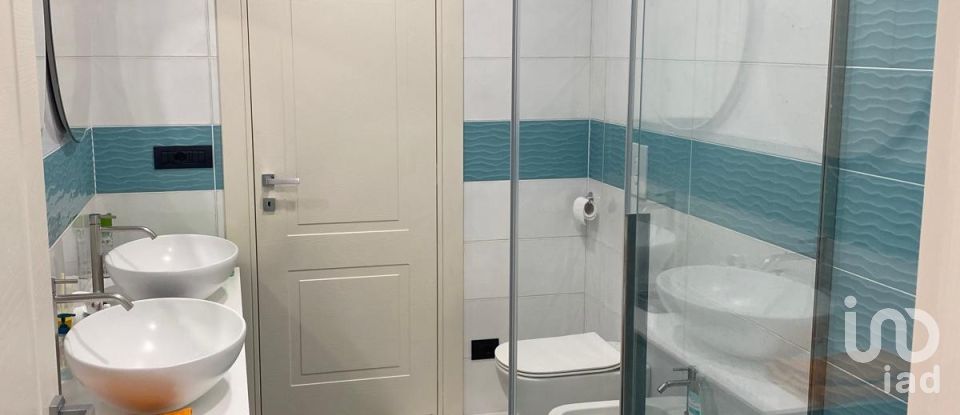 Villa a schiera 8 locali di 183 m² in Chiavari (16043)