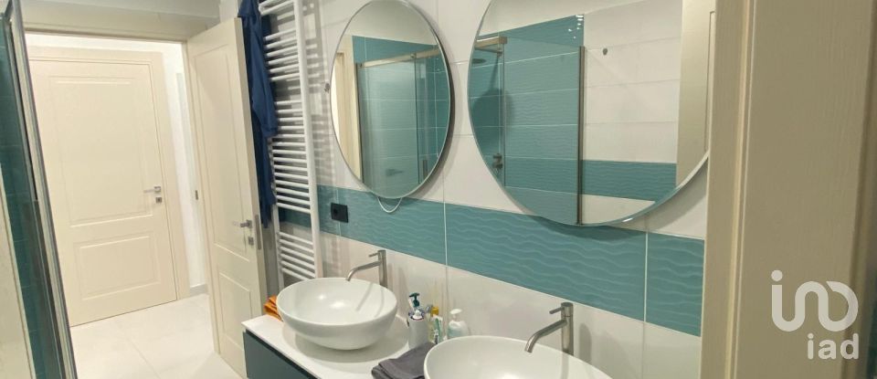 Villa a schiera 8 locali di 183 m² in Chiavari (16043)