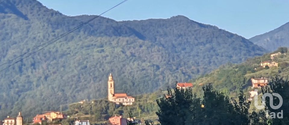 Villa a schiera 8 locali di 183 m² in Chiavari (16043)