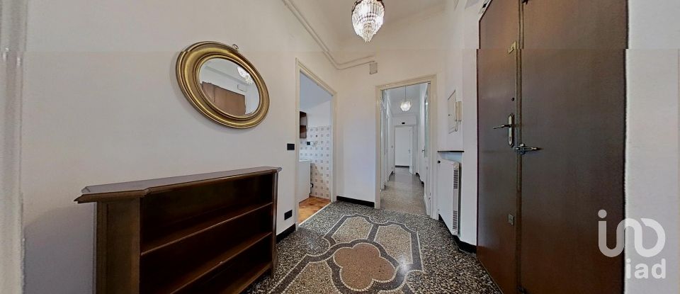 Trilocale di 97 m² a Genova (16137)