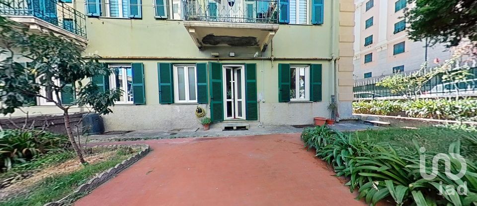 Trilocale di 97 m² a Genova (16137)