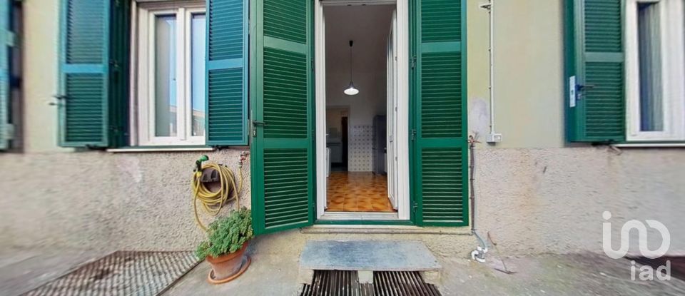 Trilocale di 97 m² a Genova (16137)