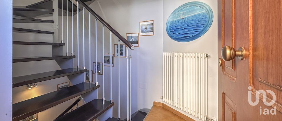 Four-room apartment of 127 m² in Osimo (60027)