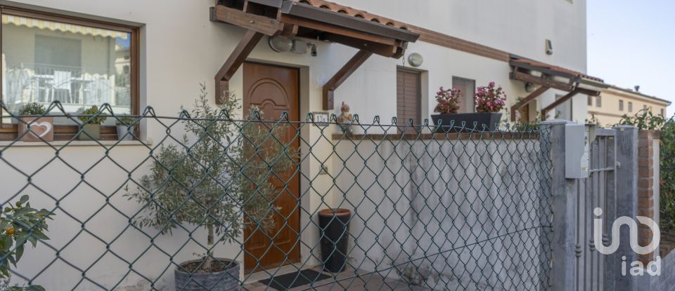 Four-room apartment of 127 m² in Osimo (60027)