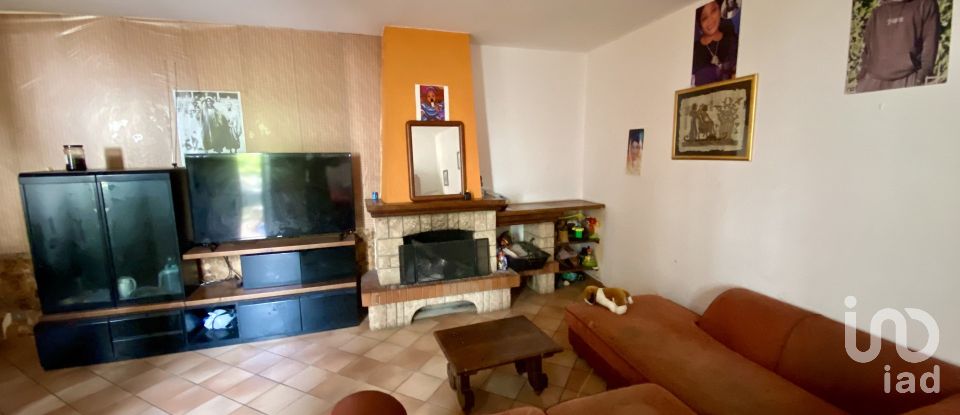 Villa a schiera 8 locali di 179 m² in Poggio Rusco (46025)