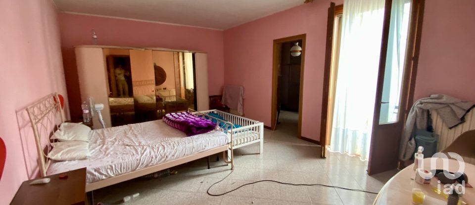 Villa a schiera 8 locali di 179 m² in Poggio Rusco (46025)