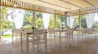 Casa indipendente 18 locali di 600 m² in Ancona (60129)