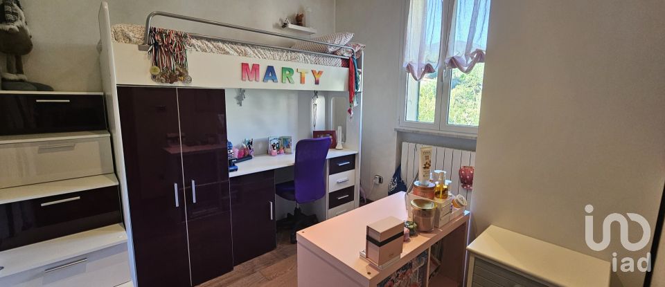 Villa a schiera 7 locali di 138 m² in Spotorno (17028)