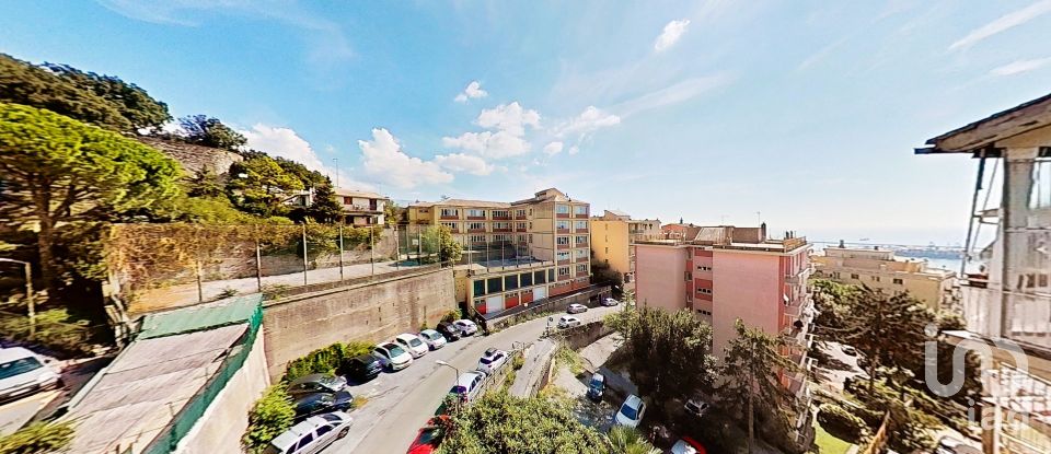 Apartment 6 rooms of 87 m² in Genova (16134)