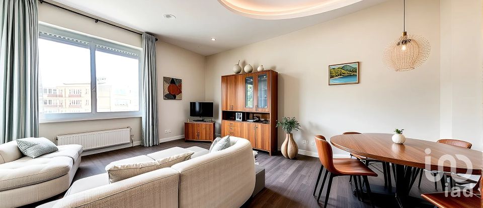 Apartment 6 rooms of 87 m² in Genova (16134)