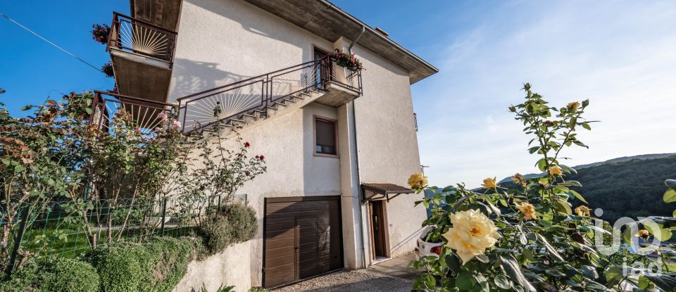 Three-room apartment of 54 m² in Grezzana (37023)