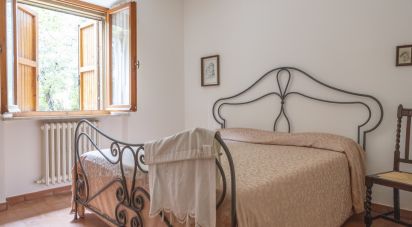 Casa indipendente / Villa 9 locali di 200 m² in Filottrano (60024)