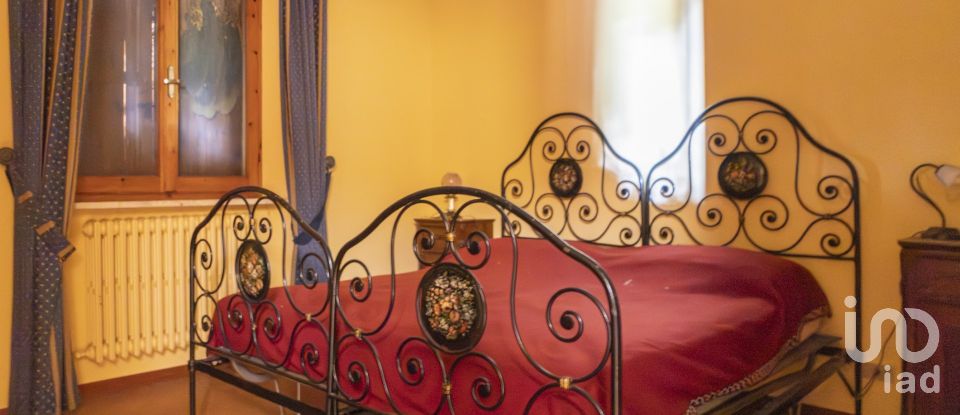 Casa indipendente / Villa 9 locali di 200 m² in Filottrano (60024)