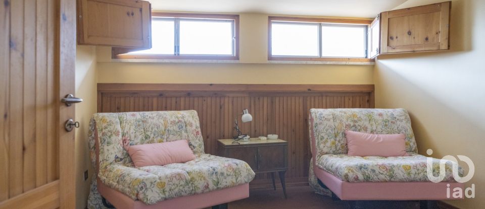 Casa indipendente / Villa 9 locali di 200 m² in Filottrano (60024)