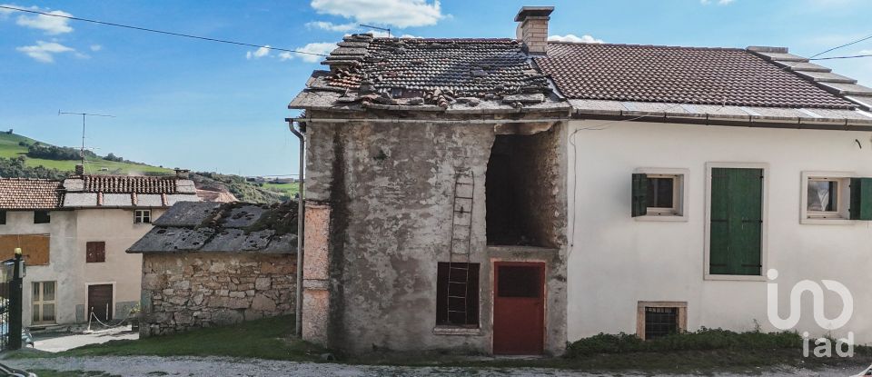 Rustico 6 locali di 112 m² in Grezzana (37023)