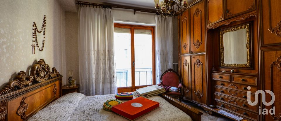 Quadrilocale di 90 m² a Cengio (17056)