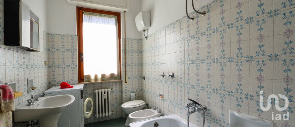 Quadrilocale di 90 m² a Cengio (17056)