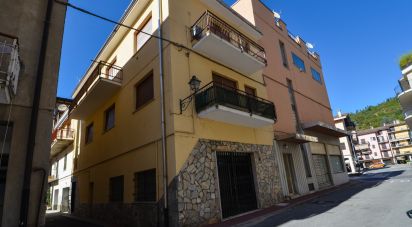 Casa indipendente / Villa 7 locali di 140 m² in Millesimo (17017)