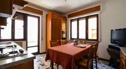 Casa indipendente / Villa 7 locali di 140 m² in Millesimo (17017)