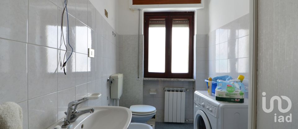 House 7 rooms of 140 m² in Millesimo (17017)