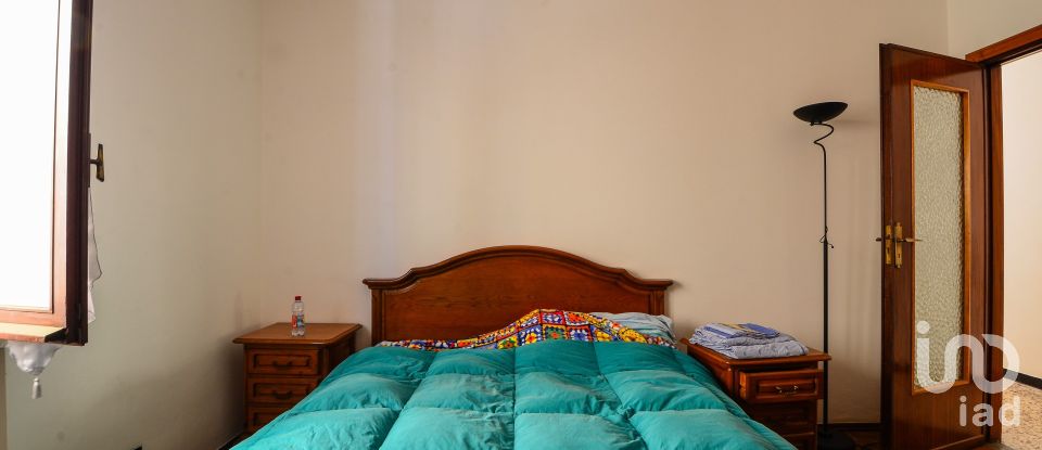 House 7 rooms of 140 m² in Millesimo (17017)