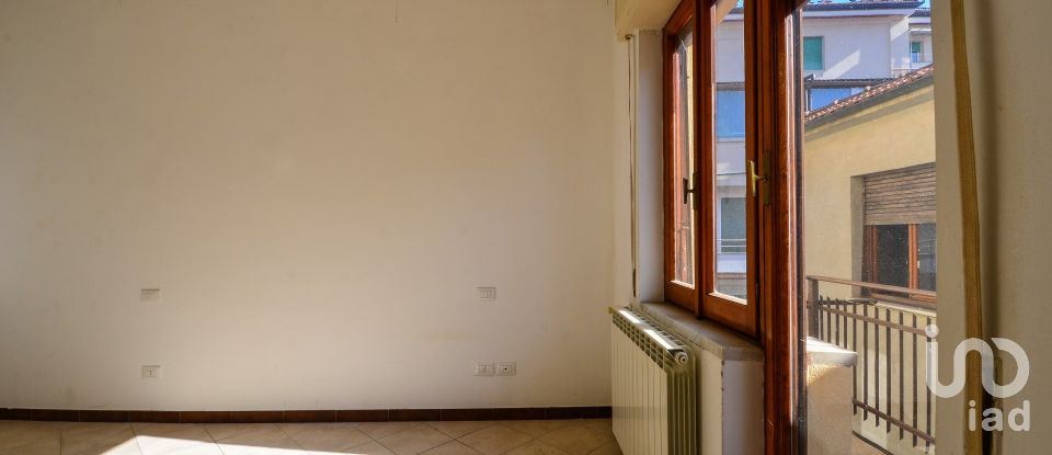 House 7 rooms of 140 m² in Millesimo (17017)