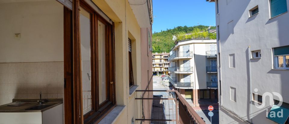 House 7 rooms of 140 m² in Millesimo (17017)