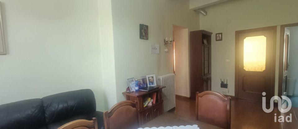 Apartment 5 rooms of 110 m² in Venaria Reale (10078)