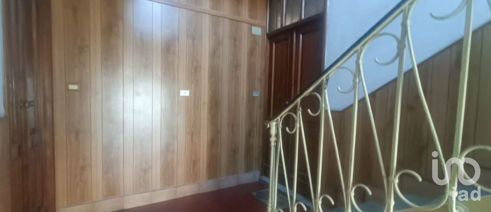 Apartment 5 rooms of 110 m² in Venaria Reale (10078)