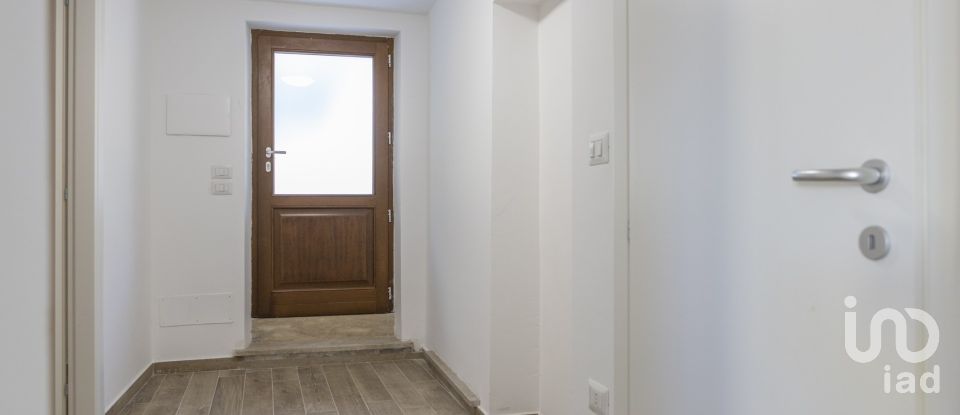 Casa indipendente 9 locali di 200 m² in Appignano (62010)