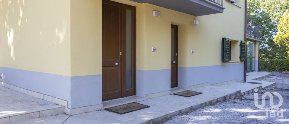 Casa indipendente 9 locali di 200 m² in Appignano (62010)