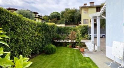 Casale 8 locali di 260 m² in Polpenazze del Garda (25080)