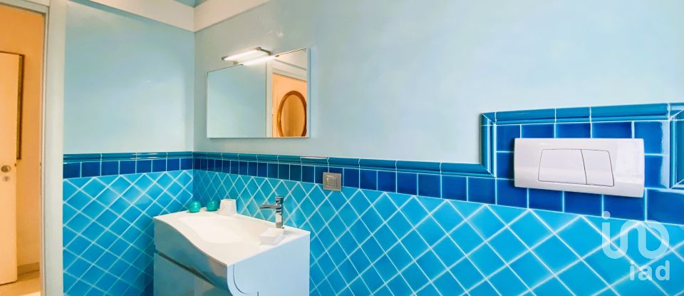 Casale 8 locali di 260 m² in Polpenazze del Garda (25080)