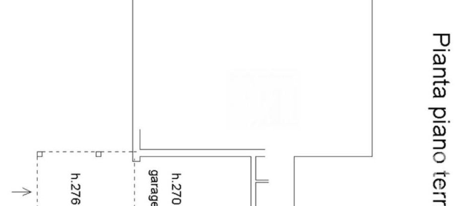 Casale 8 locali di 260 m² in Polpenazze del Garda (25080)