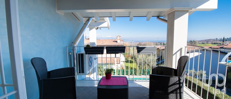 Casale 8 locali di 260 m² in Polpenazze del Garda (25080)