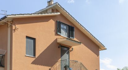 Appartamento 8 locali di 164 m² a Osimo (60027)