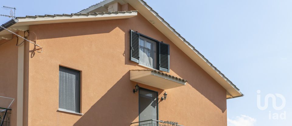 Apartment 8 rooms of 164 m² in Osimo (60027)