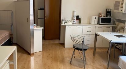 Two-room apartment of 30 m² in Milano (20136)