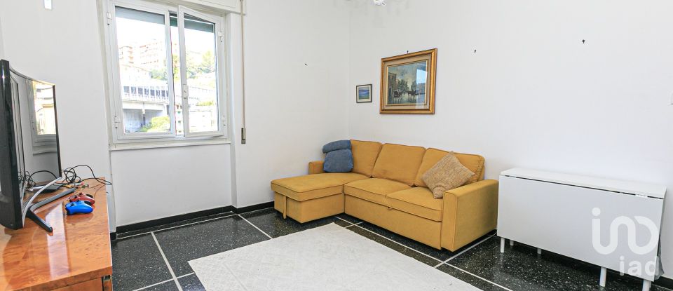 Three-room apartment of 56 m² in Genova (16144)