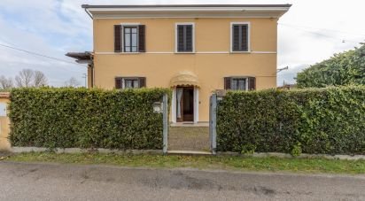 House 6 rooms of 120 m² in Pontedera (56025)