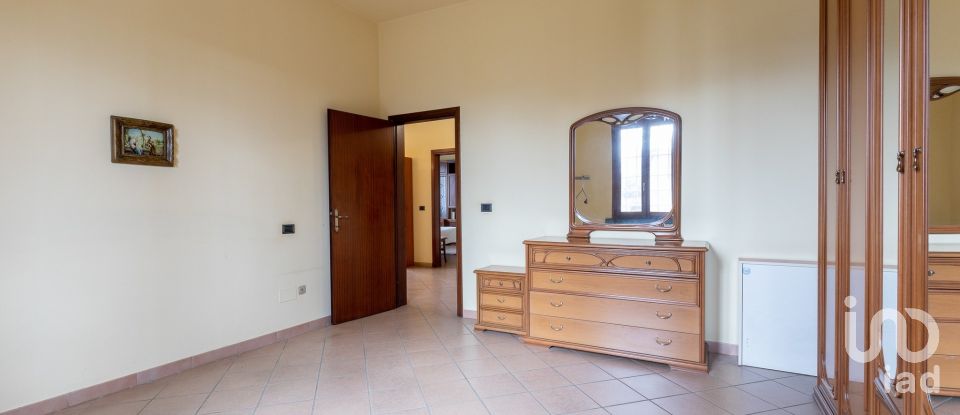 Casa indipendente / Villa 6 locali di 120 m² in Pontedera (56025)
