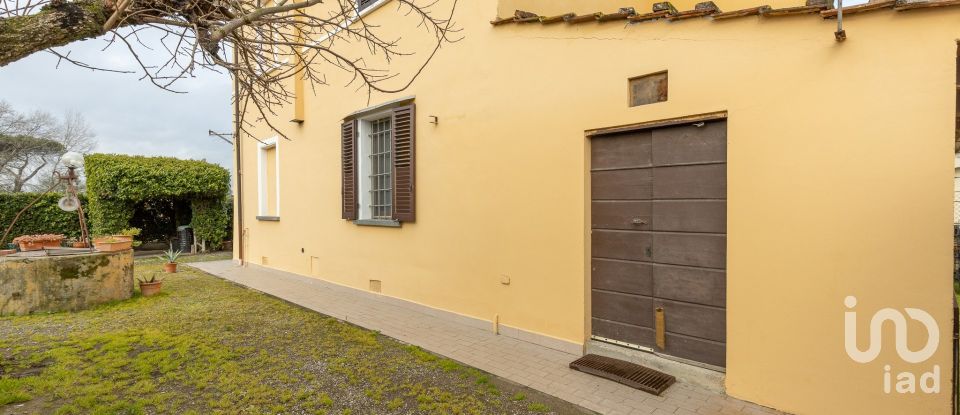 Casa indipendente / Villa 6 locali di 120 m² in Pontedera (56025)