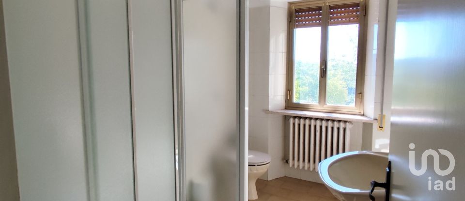 House 7 rooms of 250 m² in Ponzano di Fermo (63845)